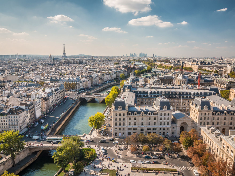 Can Paris take London's financial services crown?