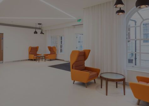 Office Space 42 Trinity Square - Image 9