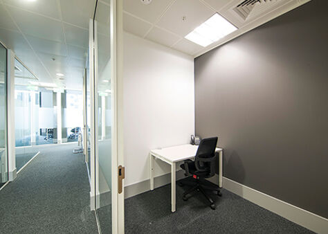 Office Space Mann Island - Image 7