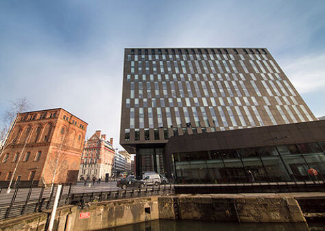 Office Space Mann Island - Image 1