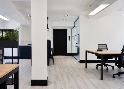 Office Space 8-9 New Street - Image 1