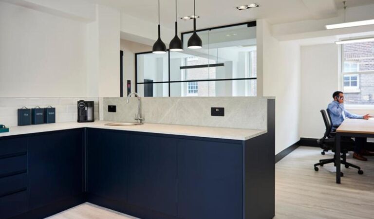 Office Space 8-9 New Street - Image 2