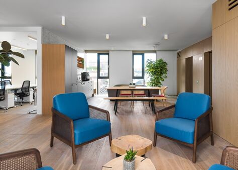 Office Space Oxford St - The Parcel Building - Image 5