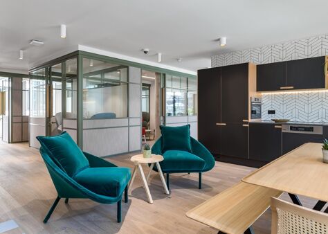 Office Space Oxford St - The Parcel Building - Image 4