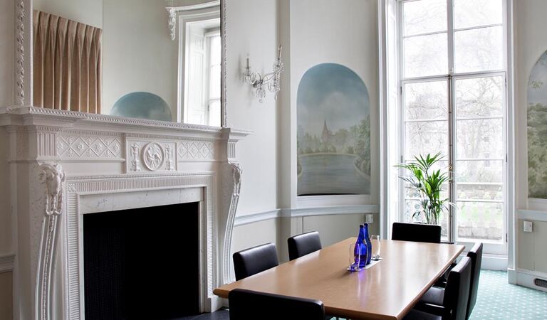 Image #3 of 33 St James’s Square