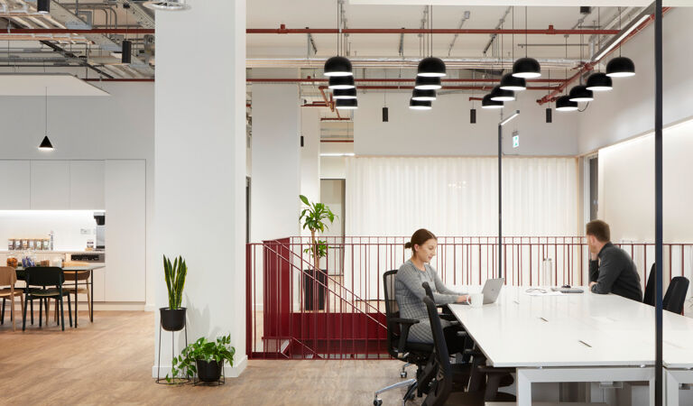 Office Space Reading - Station Road - Image 1