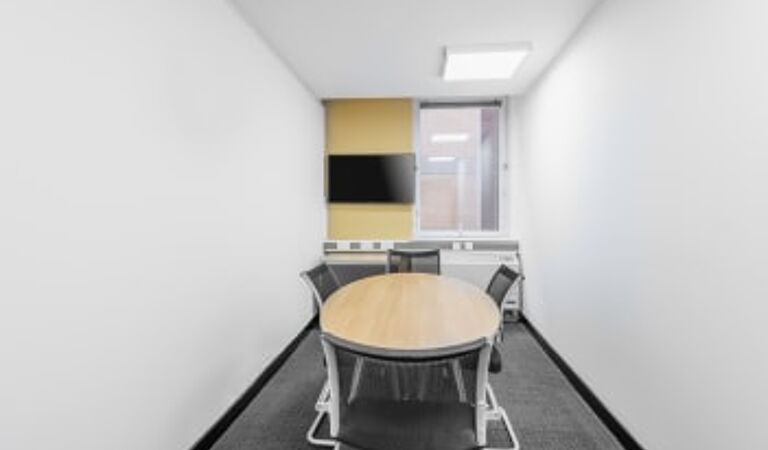 Office Space Soho Square - Image 3