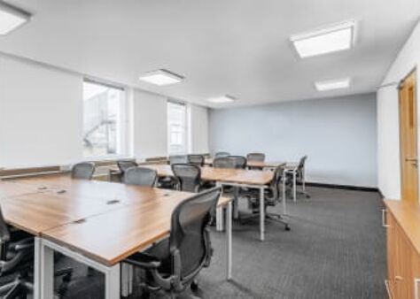 Office Space Soho Square - Image 1