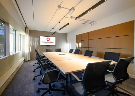 Office Space Manchester - Salford Quays - Image 9