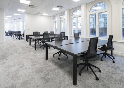 Office Space 26 Throgmorton Street - Image 3