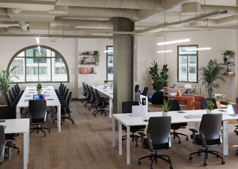 Office Space Kingsway - Image 8