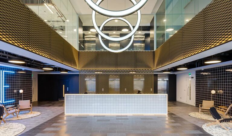 Office Space 1 Alie Street - Image 2