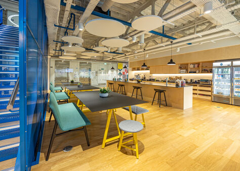 Office Space 1 Alie Street - Image 4