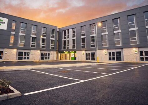 Office Space Broxbourne - Image 1