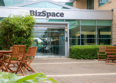 Office Space Theale - Merlin House - Image 8