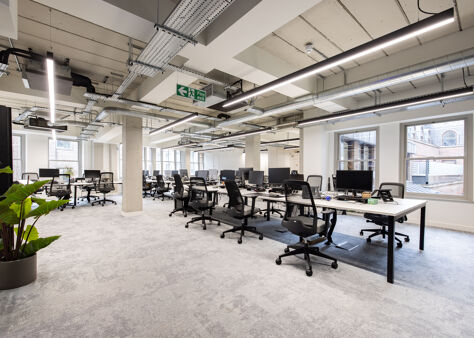 Office Space 8-9 Well Court - Image 2