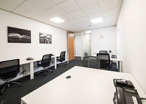 Office Space Exeter Business Park - Image 8