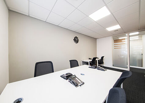 Office Space Exeter Business Park - Image 9