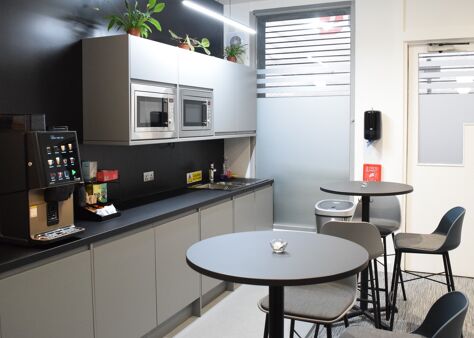 Office Space 71-75 - Image 7