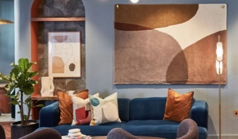 Office Space 34 Brook Street - Image 4