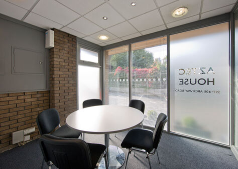 Office Space Aztec House - Image 5