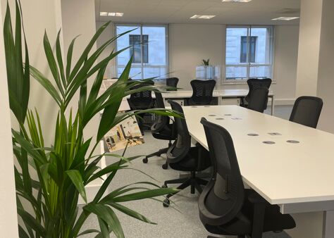 Office Space 6-7 Queen Street  - Image 2