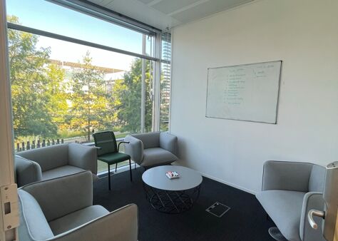 Office Space Building 3, Chiswick Park - Image 7