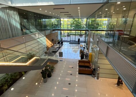 Office Space Building 3, Chiswick Park - Image 10