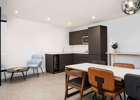 Office Space 21-22 Warwick Street - Image 4