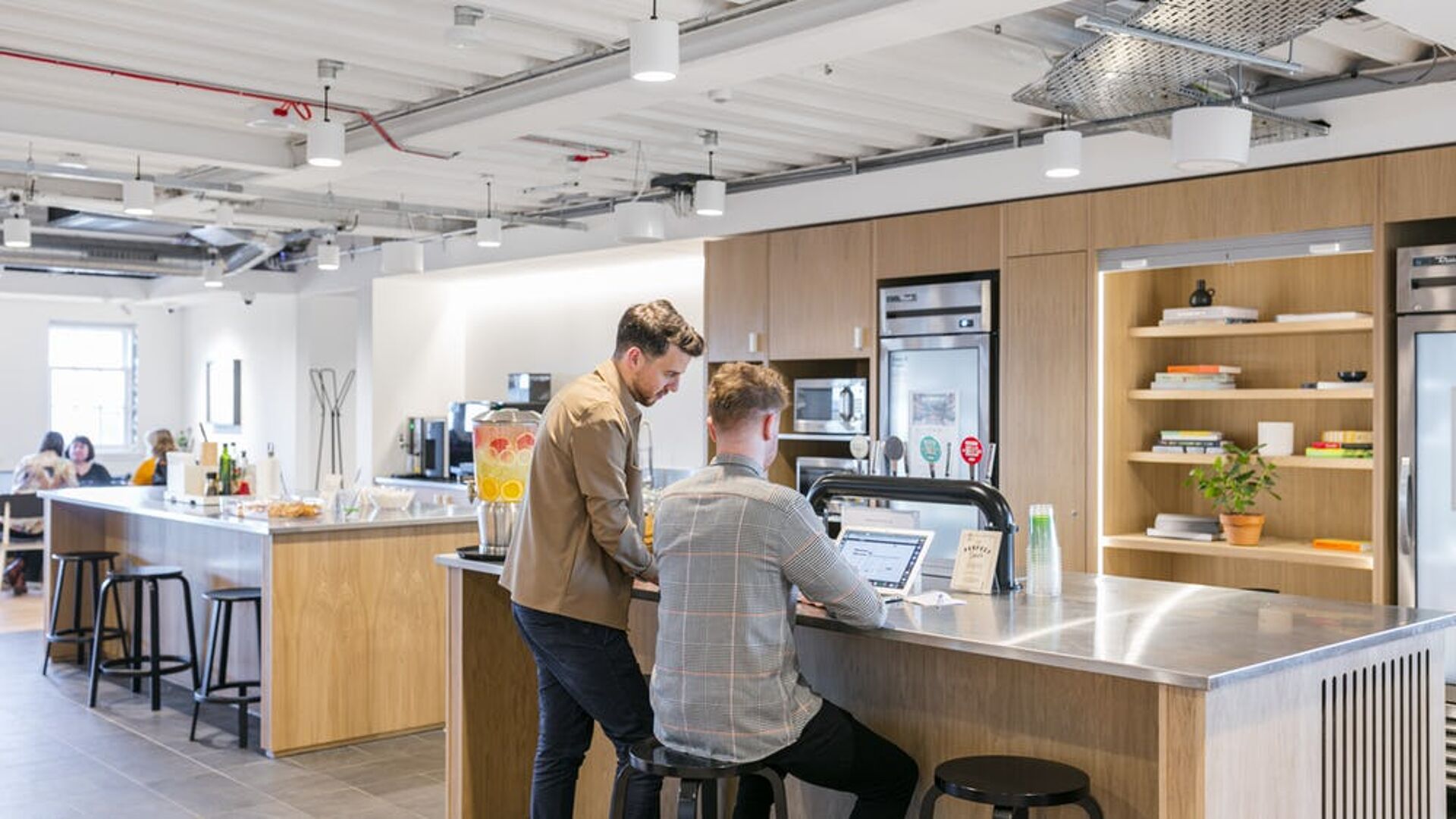 Office Space 80 George Street - Image 1