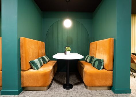 Office Space Balloon Street - Image 5