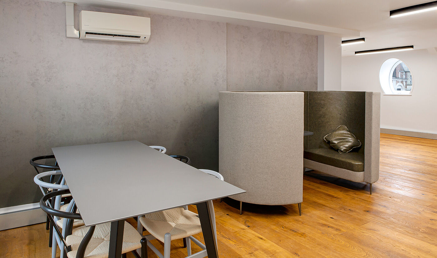 Office Space 25 Gerrard Street - Image 6