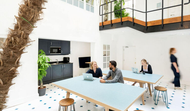 Office Space Berkeley Square - Image 3