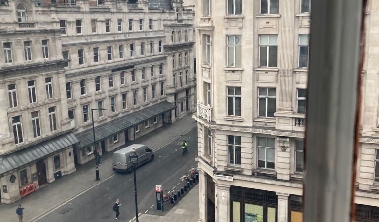 Office Space Kings House - St. James  - Image 2