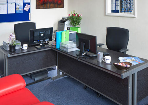 Image #5 of 560 - 568 High Road