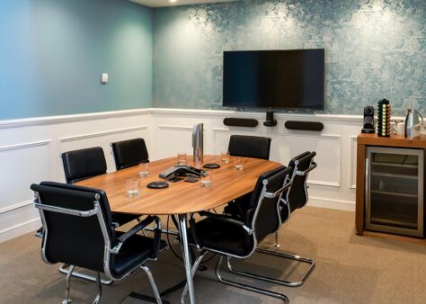 Office Space Waterloo Road - Image 4