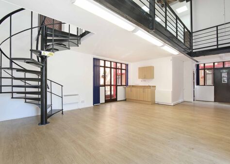 Office Space Canada Water - Image 3