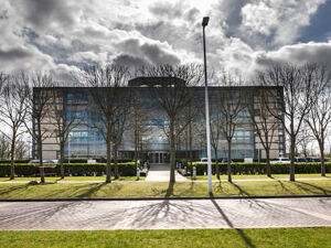 Office Space Heathrow, Stockley Park - Image 1