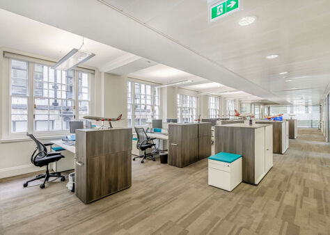 Office Space 29-30 Cornhill - Image 2