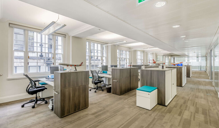 Office Space 29-30 Cornhill - Image 2