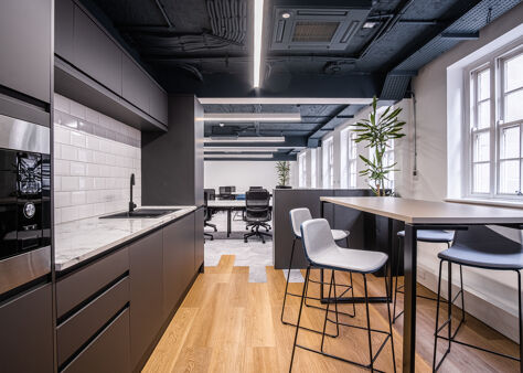 Office Space 20 Ironmonger Lane - Image 6