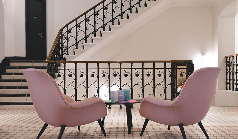 Image #5 of Warnford Court