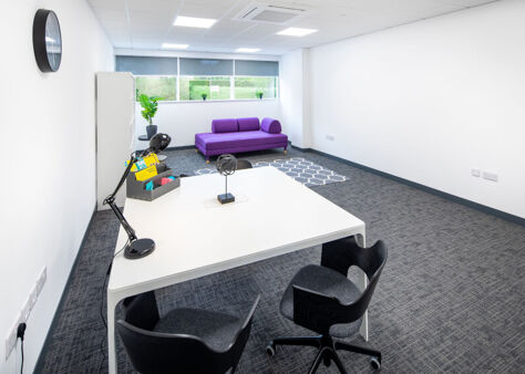 Office Space Milton Keynes - Linford Forum - Image 11
