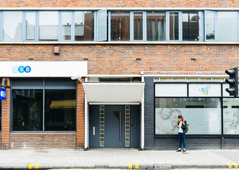 Image #2 of 69 Old Street