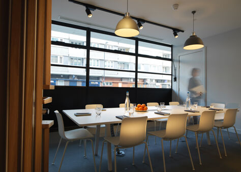 Office Space Central Street - Image 6