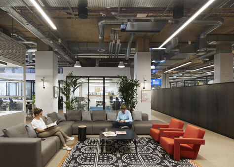 Office Space Central Street - Image 5