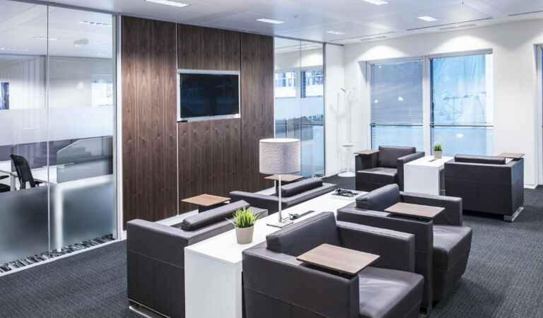 Image #3 of New London House