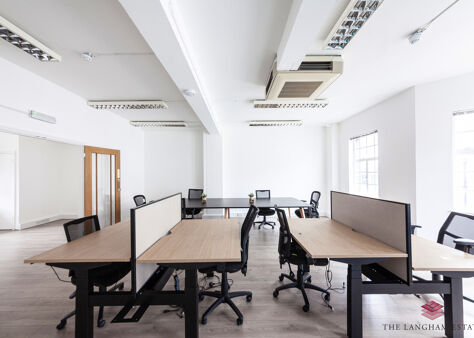 Office Space 19 Margaret Street - Image 9