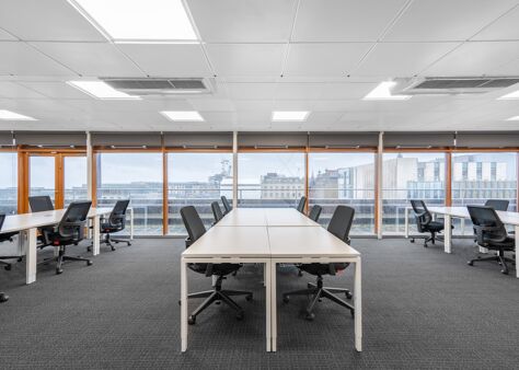 Office Space St Andrew Square - Image 3