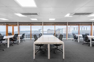 Office Space St Andrew Square - Image 3